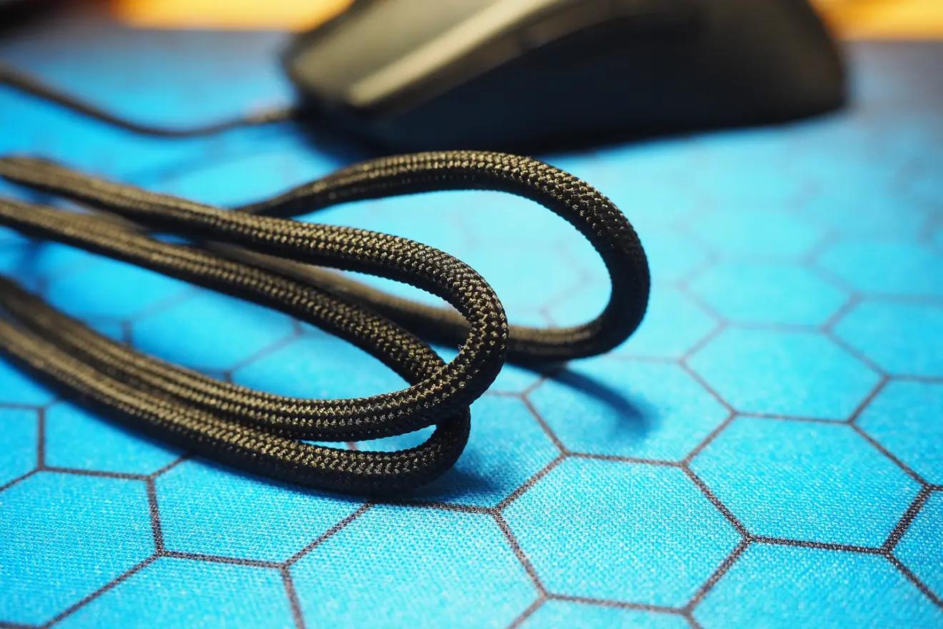 雷蛇毒蝰迷你版mini有线鼠标razer,雷蛇毒蝰v2pro鼠标和毒蝰v3pro