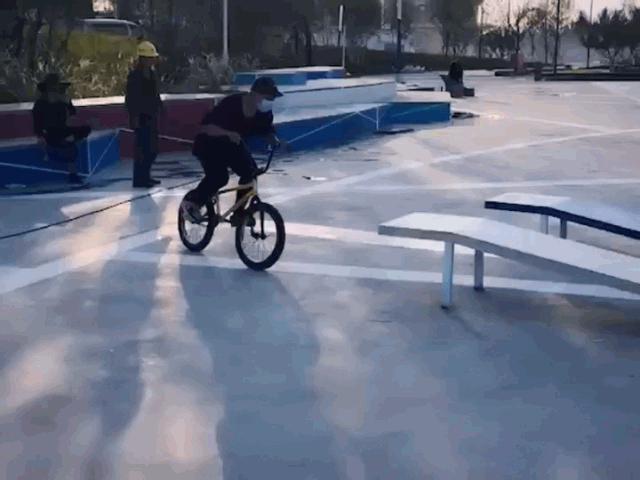 包头奥运冰雪世界,包头奥运冰雪中心滑雪