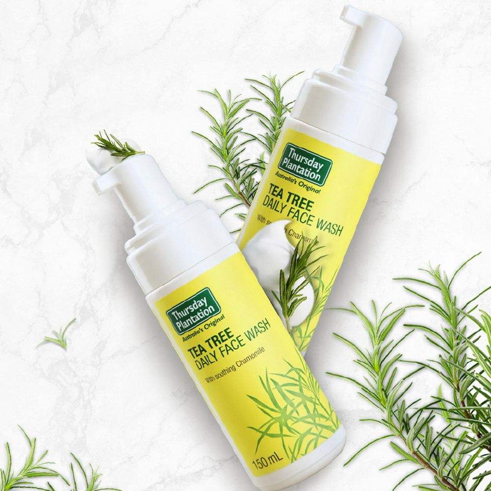 超高人气控油补水洗面奶推荐：温和好用敏感肌可放心入手，不踩雷