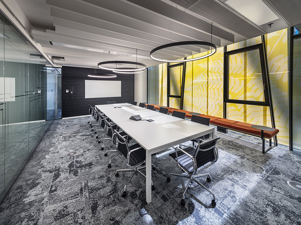 活力摩登科技公司PureStorage布拉格办公设计欣赏