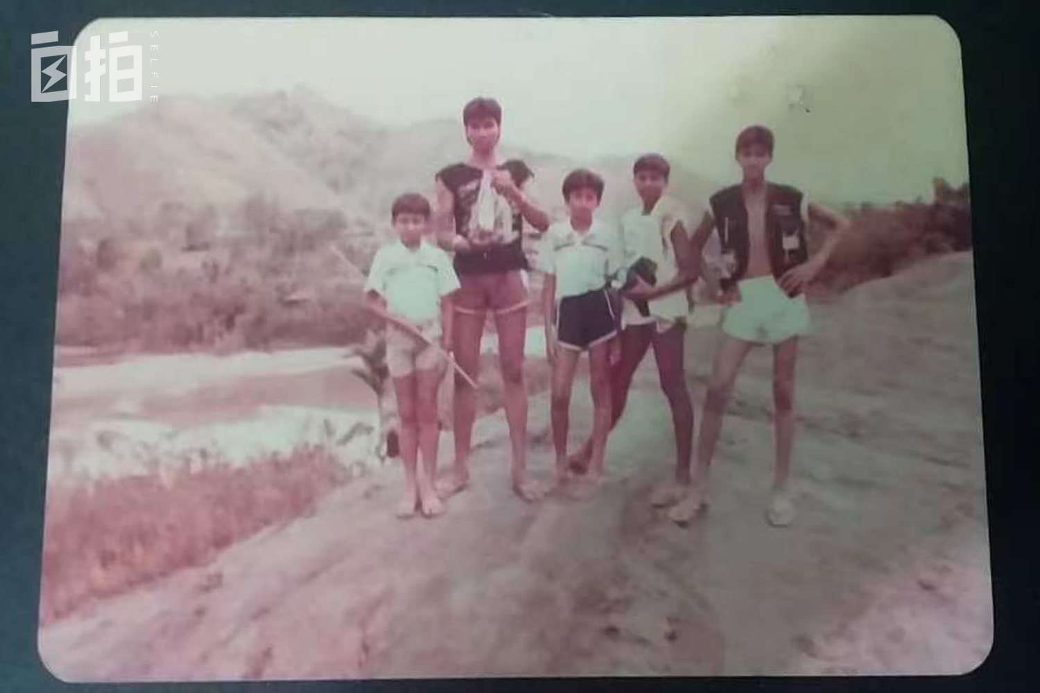 我，印度裔工人，在新加坡修船半辈子，没想到突然成了中国网红