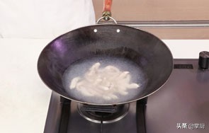 猪肚煲汤的洗法大全,猪肚汤有腥味不是坏了吧