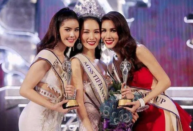 揭秘泰国人妖的起源，曾被社会抛弃，从小注定悲催命运