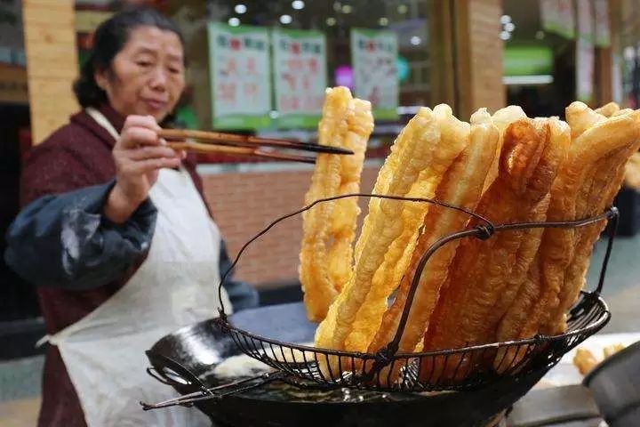 食用碱和小苏打在使用方面的区别,食用碱和小苏打别乱用