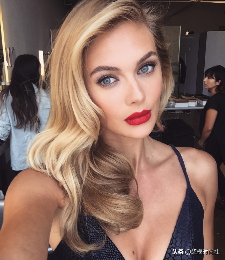 维密一言难尽的服装,维密英伦时装秀