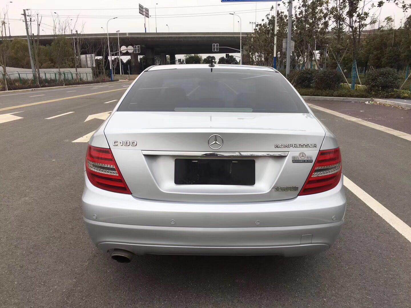 c级奔驰二手车最便宜的2万块钱,奔驰c级260二手车多少钱