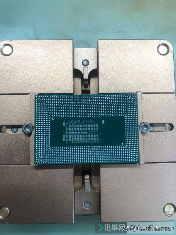 外星人笔记本17r4cpu烧了,外星人17r4蓝屏