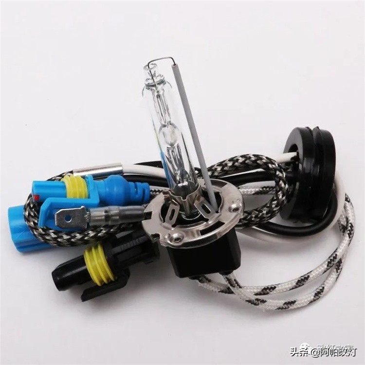 改灯需谨慎,车改灯一般改哪个灯好