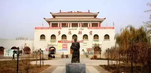 南疆小县城的百年饮料，制作技术堪比茅台，被誉为中国白兰地