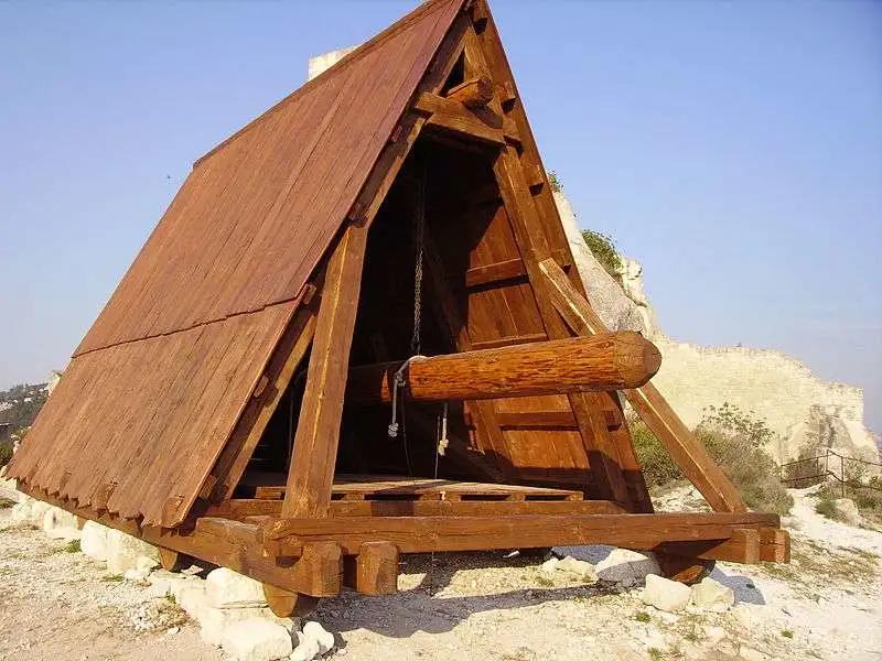 铁裆神功大爷搞笑视频,河南大爷铁头功