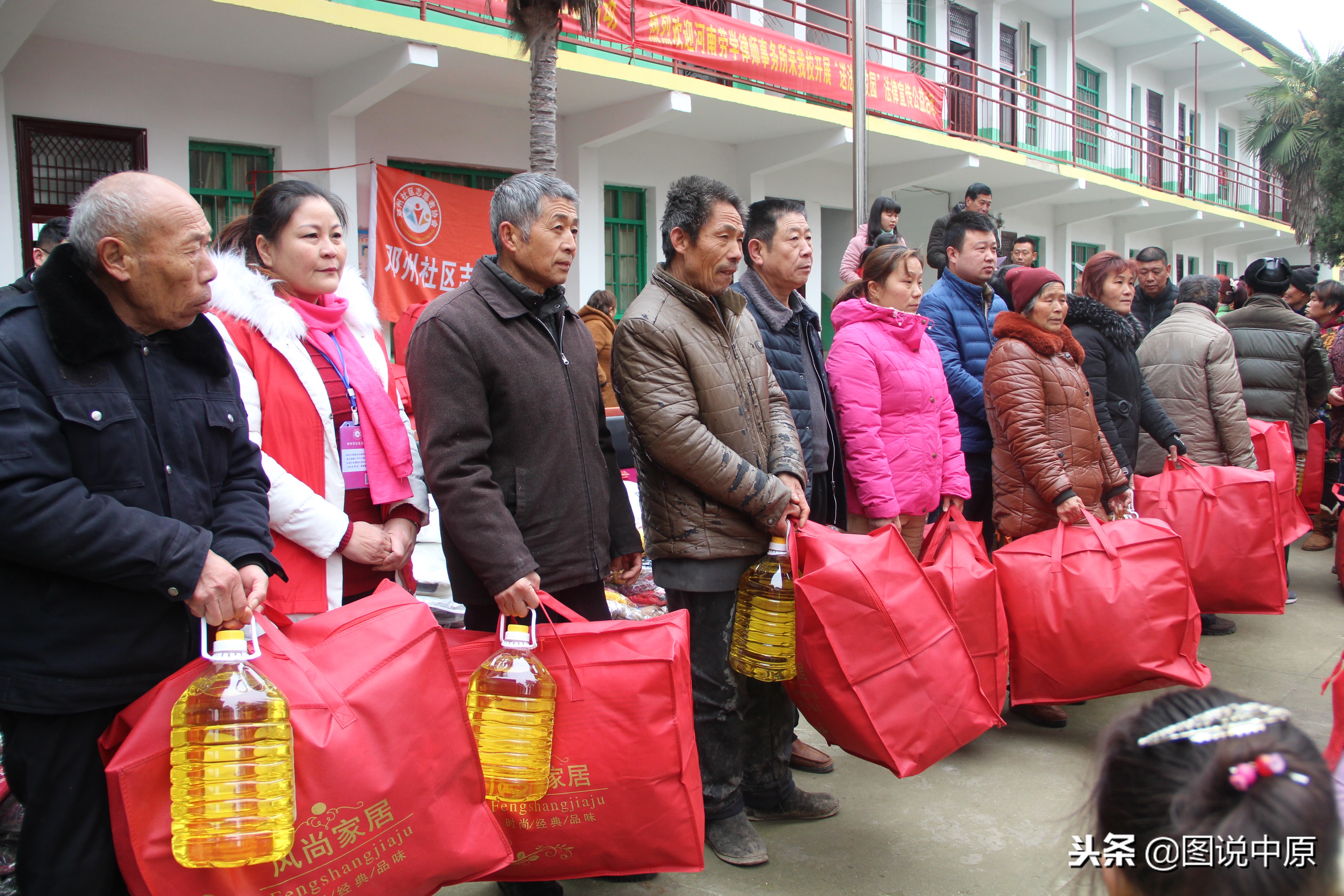 助残联合志愿服务活动,助残志愿服务队关爱社区残疾人