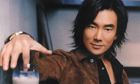 任贤齐年轻时颜值巅峰长头发,任贤齐极度霸气