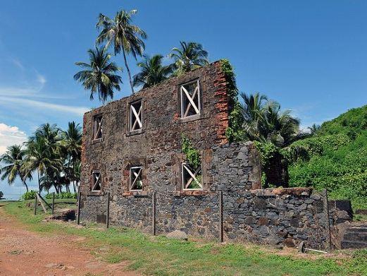 南美一国家心甘情愿被占领:80%的公民拒绝独立,看了GDP就懂了