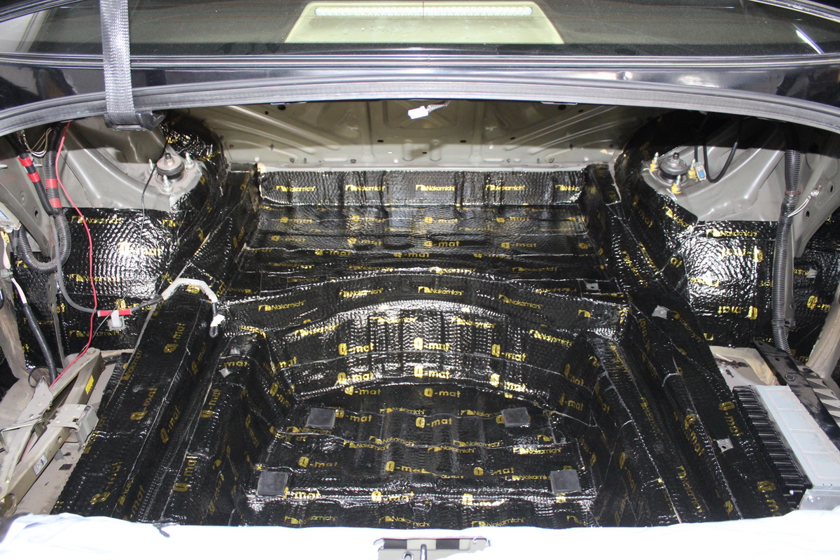 丰田皇冠2018款隔音什么水平,丰田皇冠隔音实测