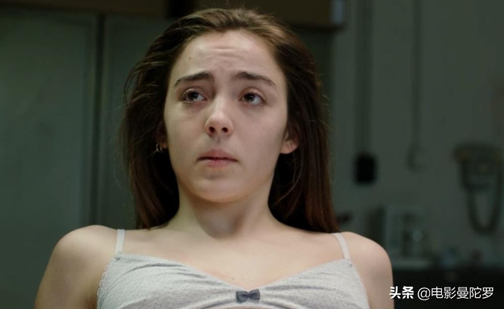 小伙谈了个漂亮女友,却不知她全家都是食人族,一部猎奇类文艺片