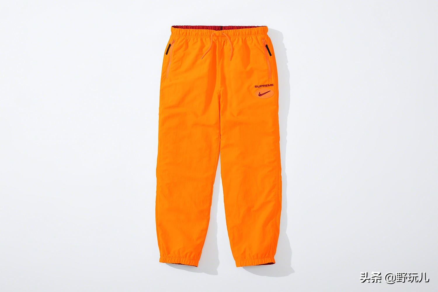 耐克supreme联名两面穿,nikexsupreme双面夹克