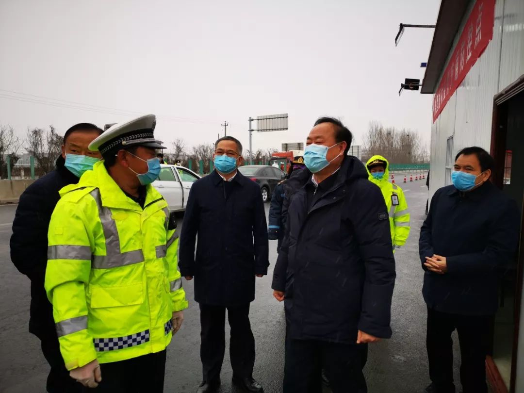 抗疫一线我是党员义不容辞,抗疫一线有种光荣叫火线入党