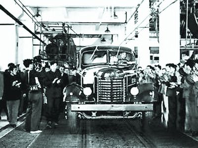 圣诞节属不属于我国传统节日,圣诞和元旦中间有其他节日吗