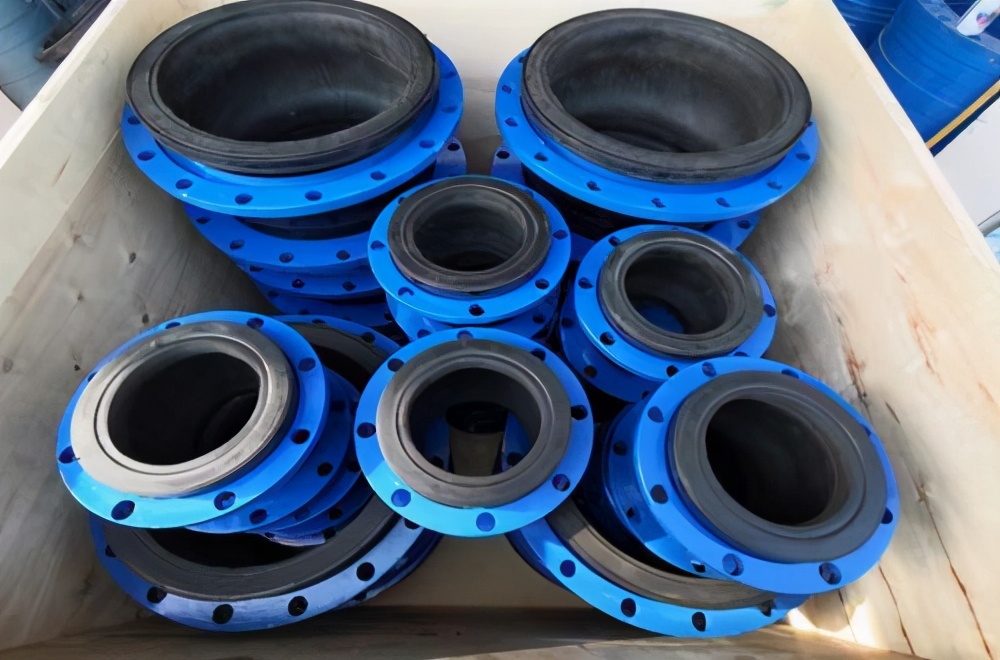 丝扣橡胶软接头漏水如何处理,橡胶软接头漏水