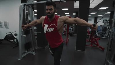 胸肌外沿弱可以着重练么,胸肌外沿不一样大怎么办