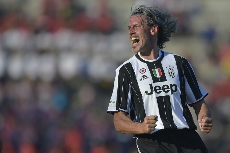 c罗与皮尔洛新消息,尤文基耶萨皮尔洛