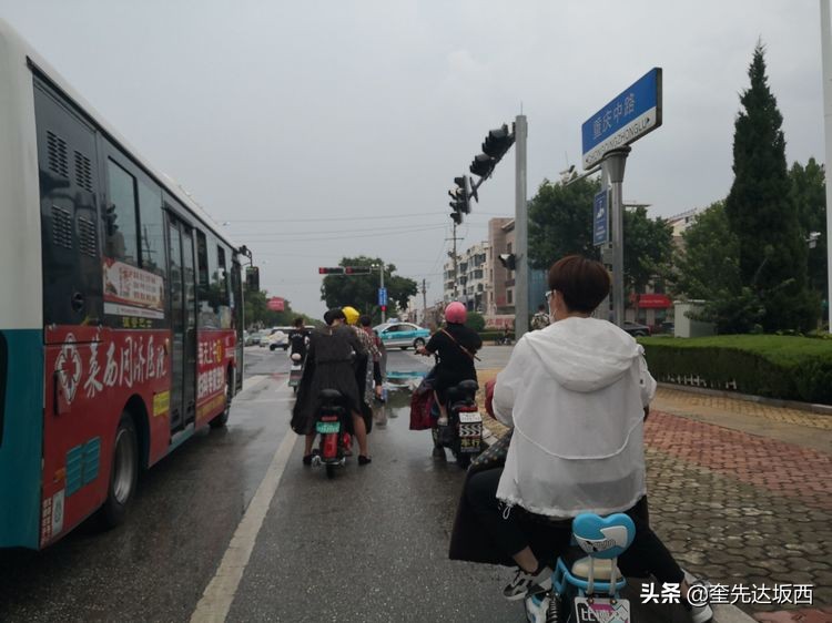 记录卖瓜的生活,卖瓜的生活实录