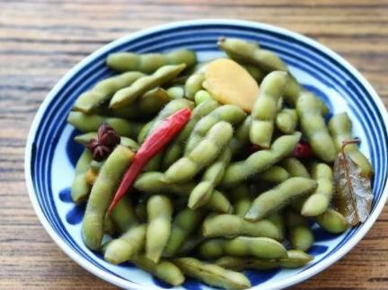 卤毛豆和凉拌毛豆哪个好吃,卤毛豆的正确方法