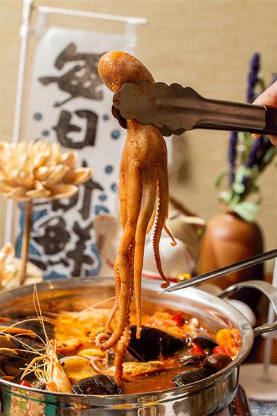 章鱼火锅日式,会动的章鱼海鲜火锅