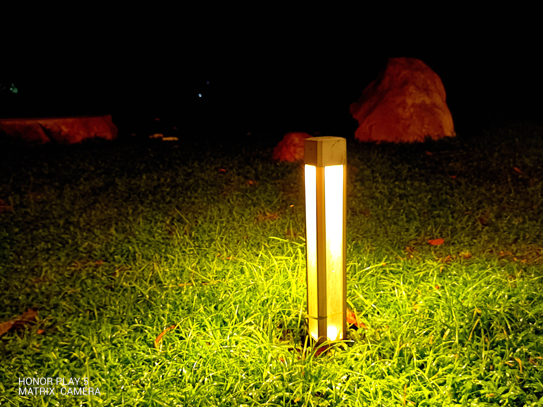 荣耀play5快充66w,荣耀play5活力版5g怎么样