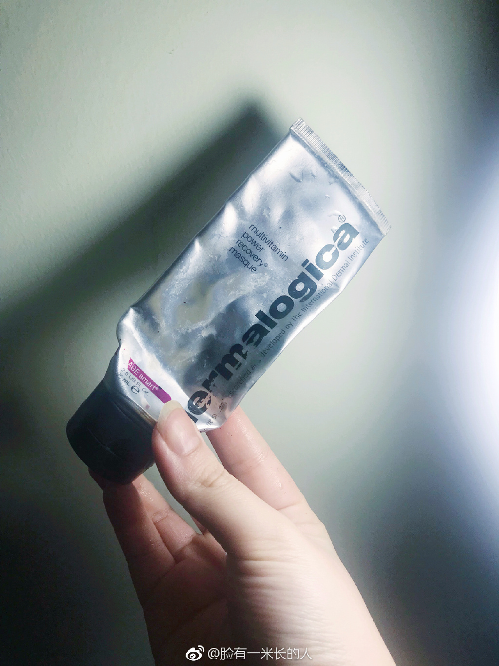 什么精华适合祛痘印和敏感肌,祛痘印的最好方法痘痘肌