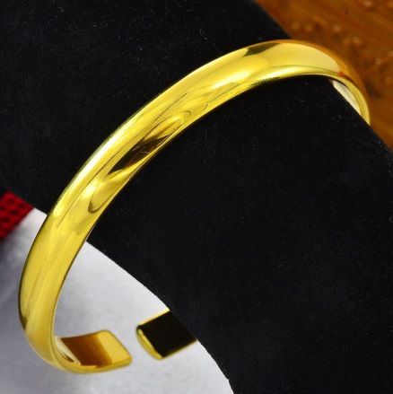黄金手镯买光面的好还是古法的好,黄金手镯是买软金好还是硬金好