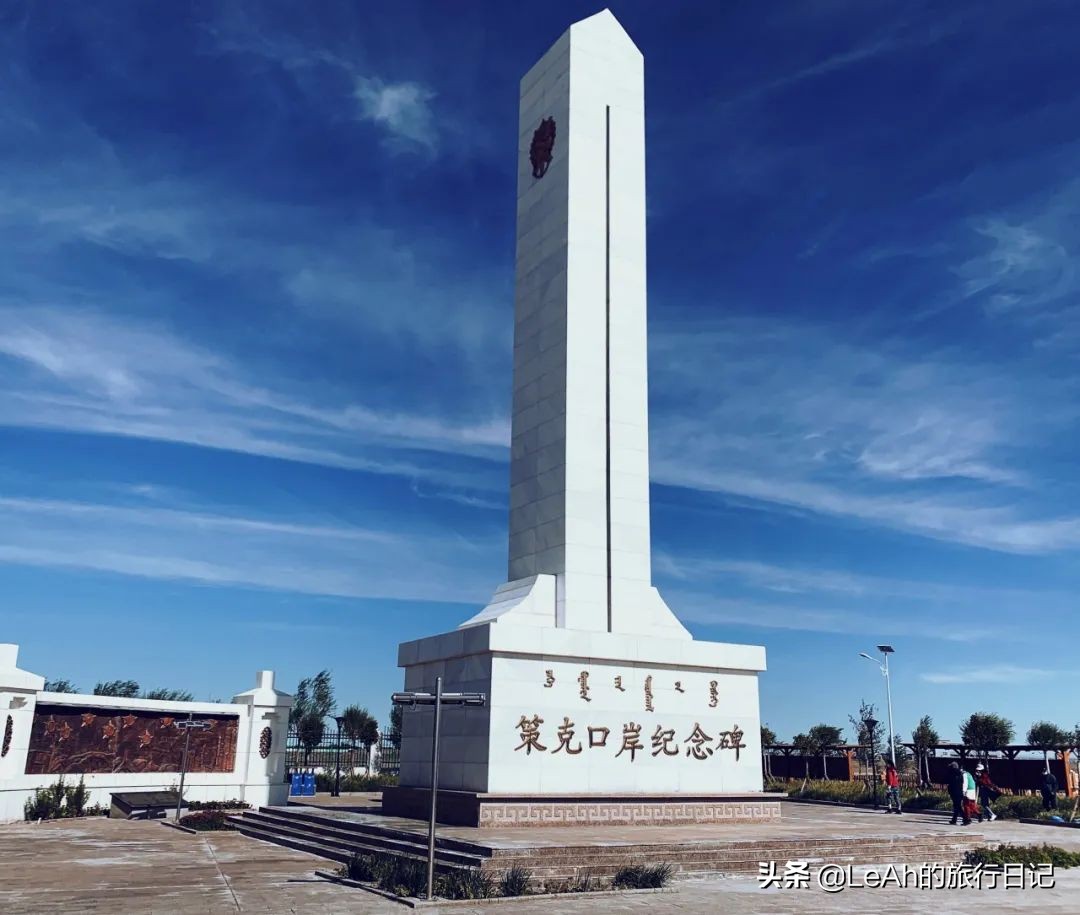 额济纳胡杨林中国最美秋色,中国最美秋色额济纳胡杨林