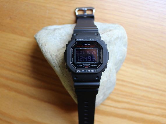 卡西欧g-shock换电池教程,卡西欧g-shockprotection调时间