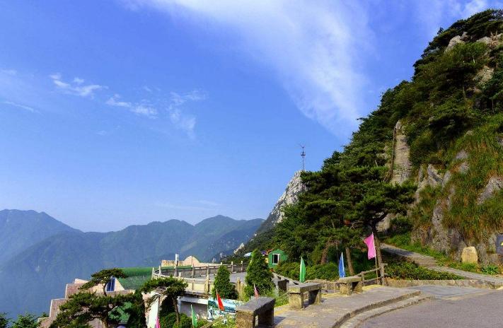 江西庐山好玩吗累吗,江西庐山为什么必去