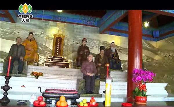 “直销教父”消失100天：曾多次因炫富上新闻价值10亿宫殿被曝光