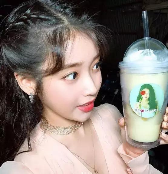 iu一集换了十几个造型,iu三分钟换造型