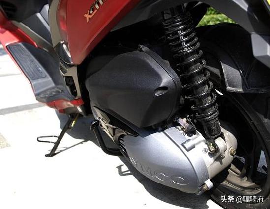 tr400cc踏板车,铃木汉堡人400cc踏板车