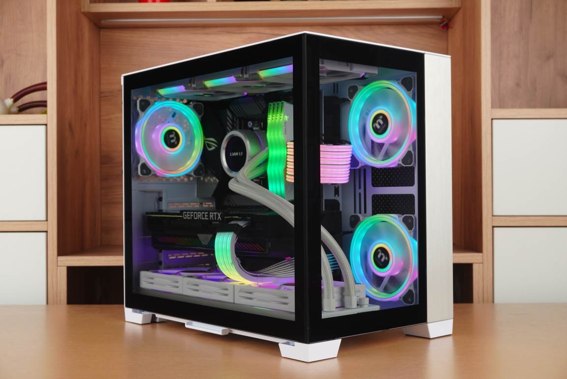 联力包豪斯mini机箱大小,联力包豪斯mini能横装吗