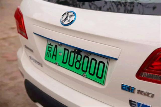 电动车后座不能载人,家长愁云密布,专家给出4种解决方案