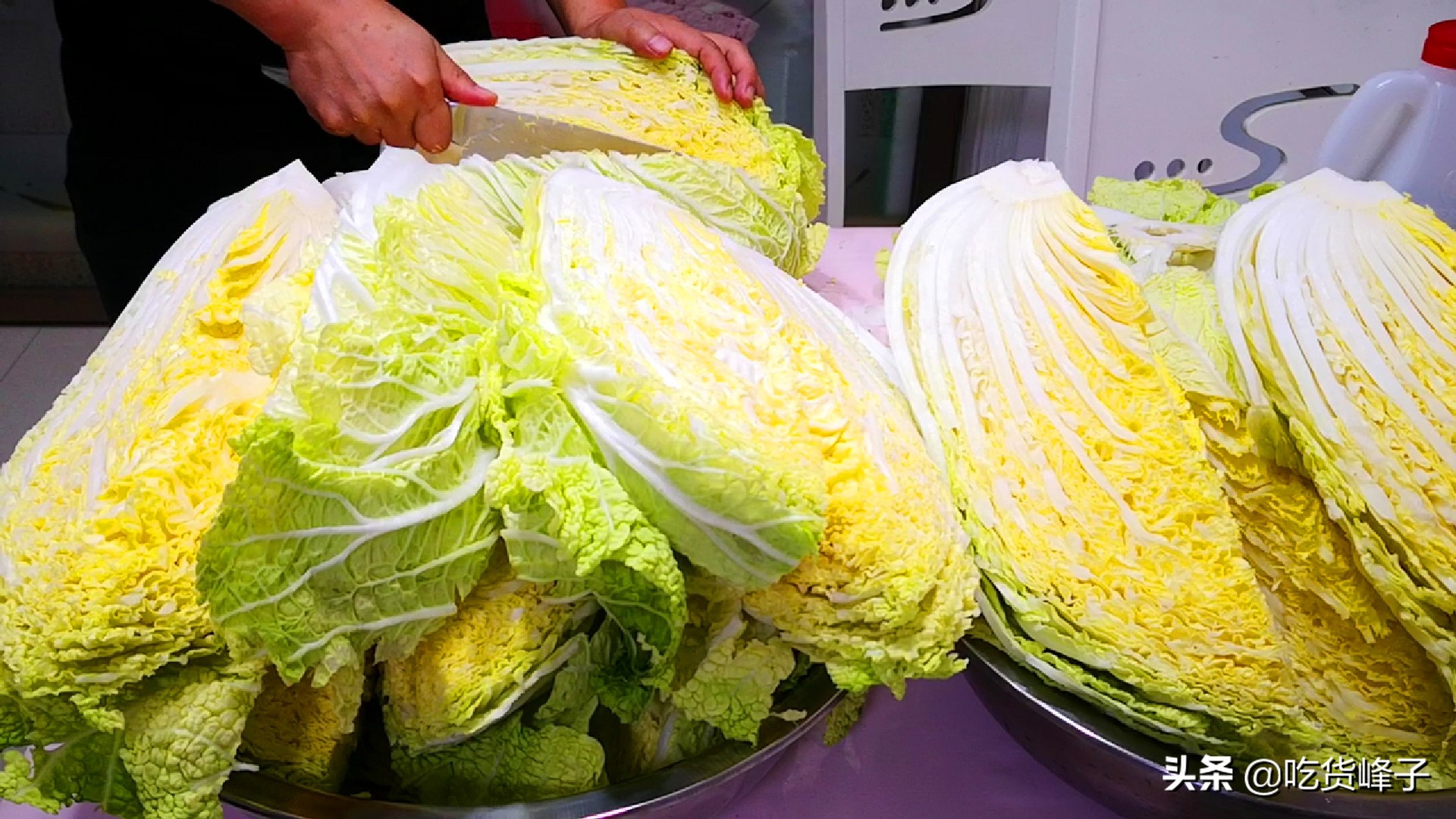 腌酸菜的方法你能告诉我一下吗,腌酸菜好吃不坏有诀窍20天就能吃