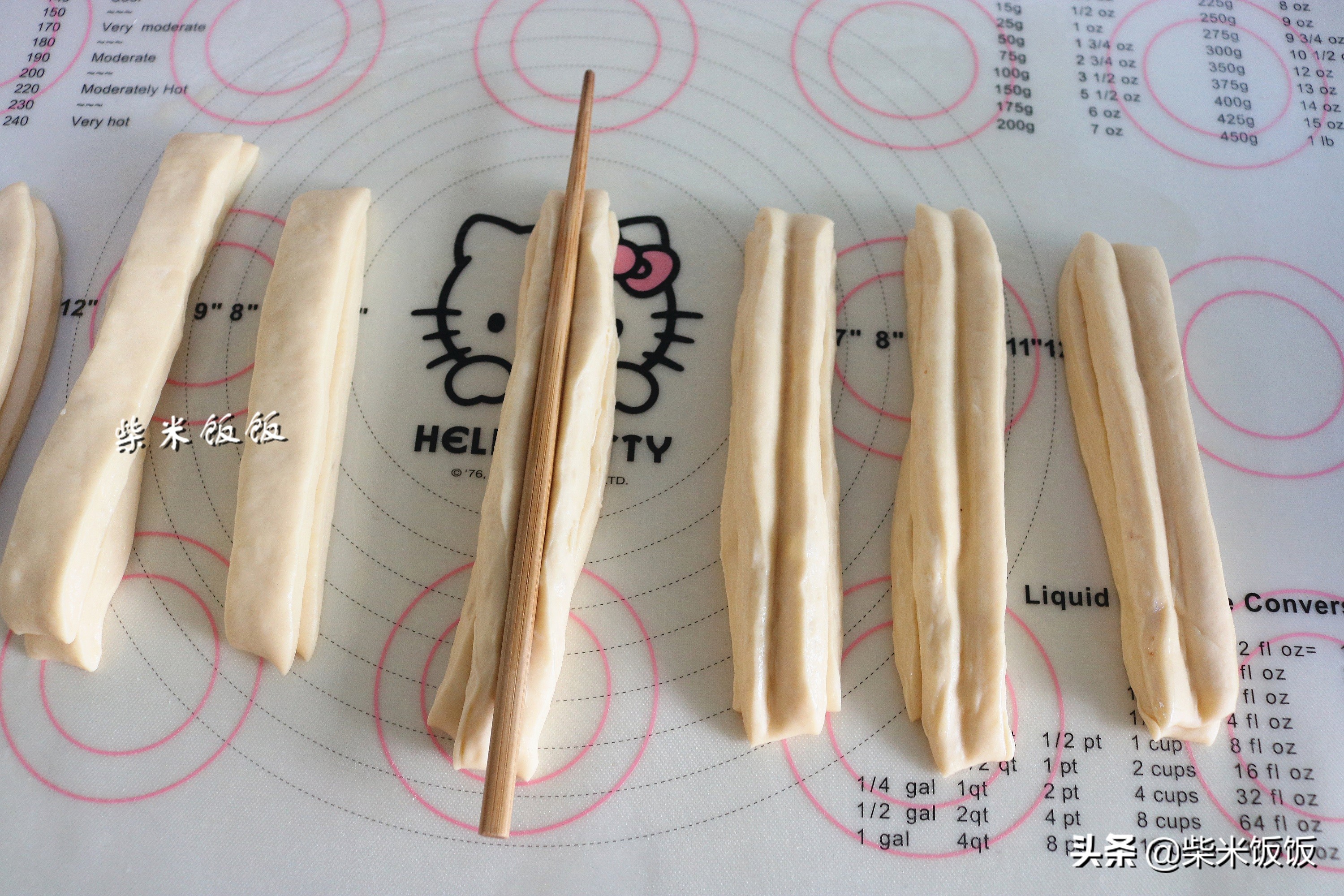 炸油条用脆皮油条粉还用放酵母吗,炸油条不用酵母油条配方口诀