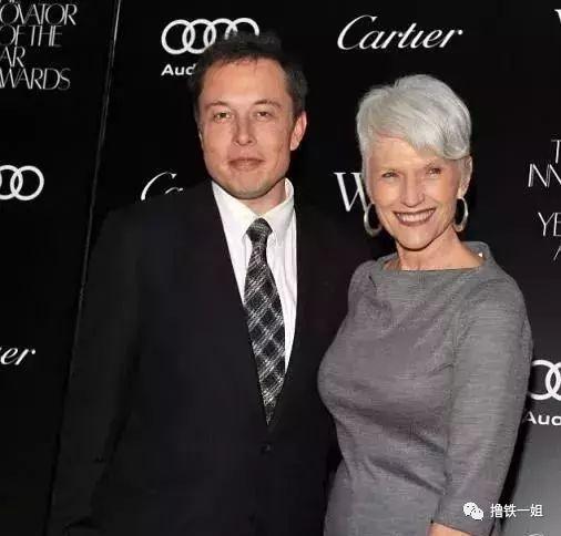 60岁全裸出镜，同框气场碾压小KK，她儿子还是美国版马爸爸！