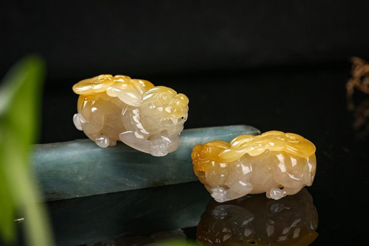 翡翠貔貅分公母，越凶越有深意，造型不同寓意亦不同