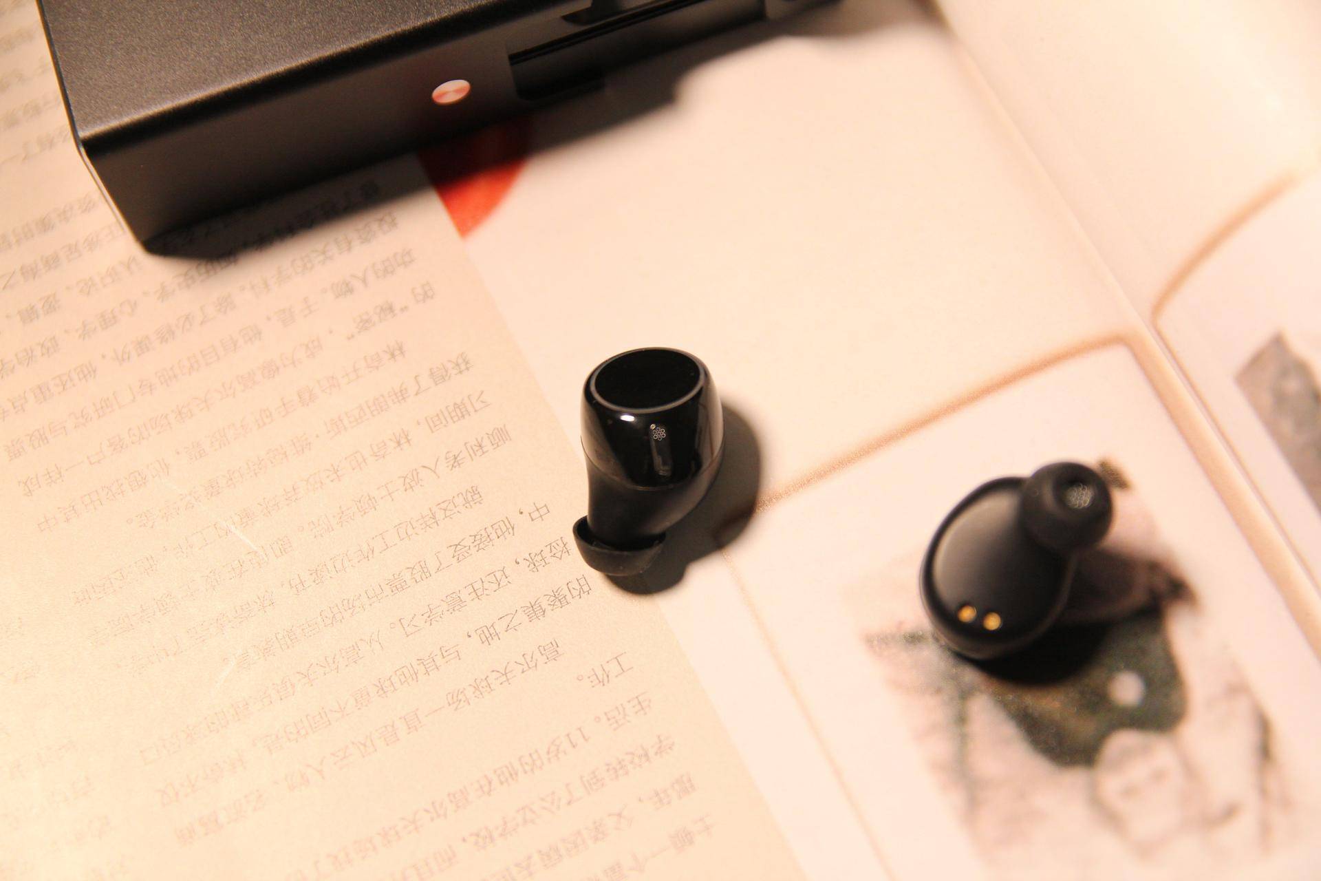 苹果手机真无线降噪蓝牙耳机推荐,南卡蓝牙耳机和苹果二代对比