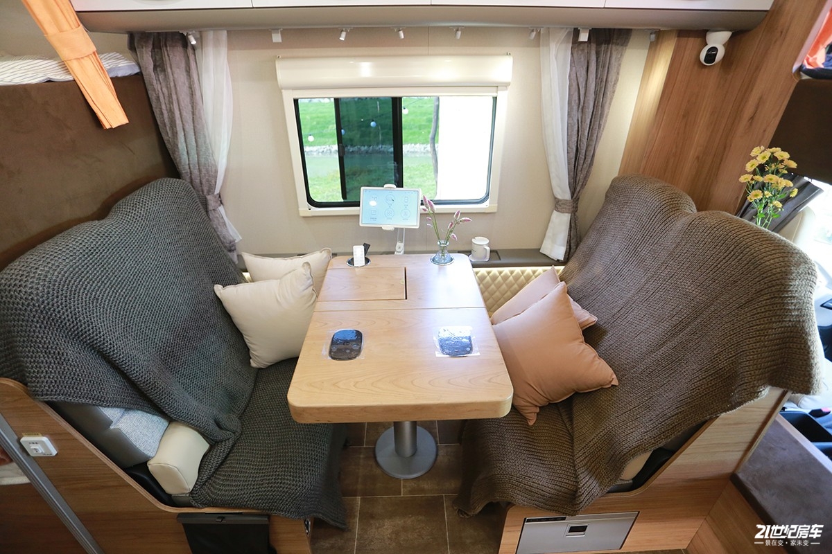 平头轻卡c型房车跃进,详解上汽跃进H500轻卡房车