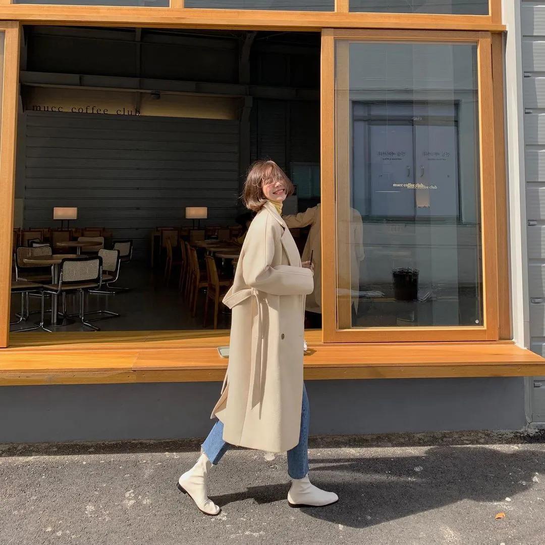 冬款大衣搭配连帽毛衣,大衣内搭毛衣裙冬中长款