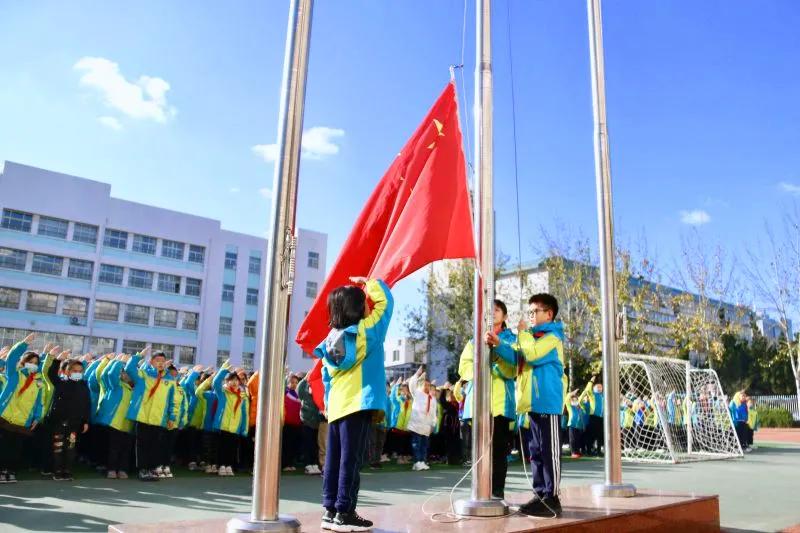 烟台开发区实验小学成绩,烟台开发区实验小学排第几