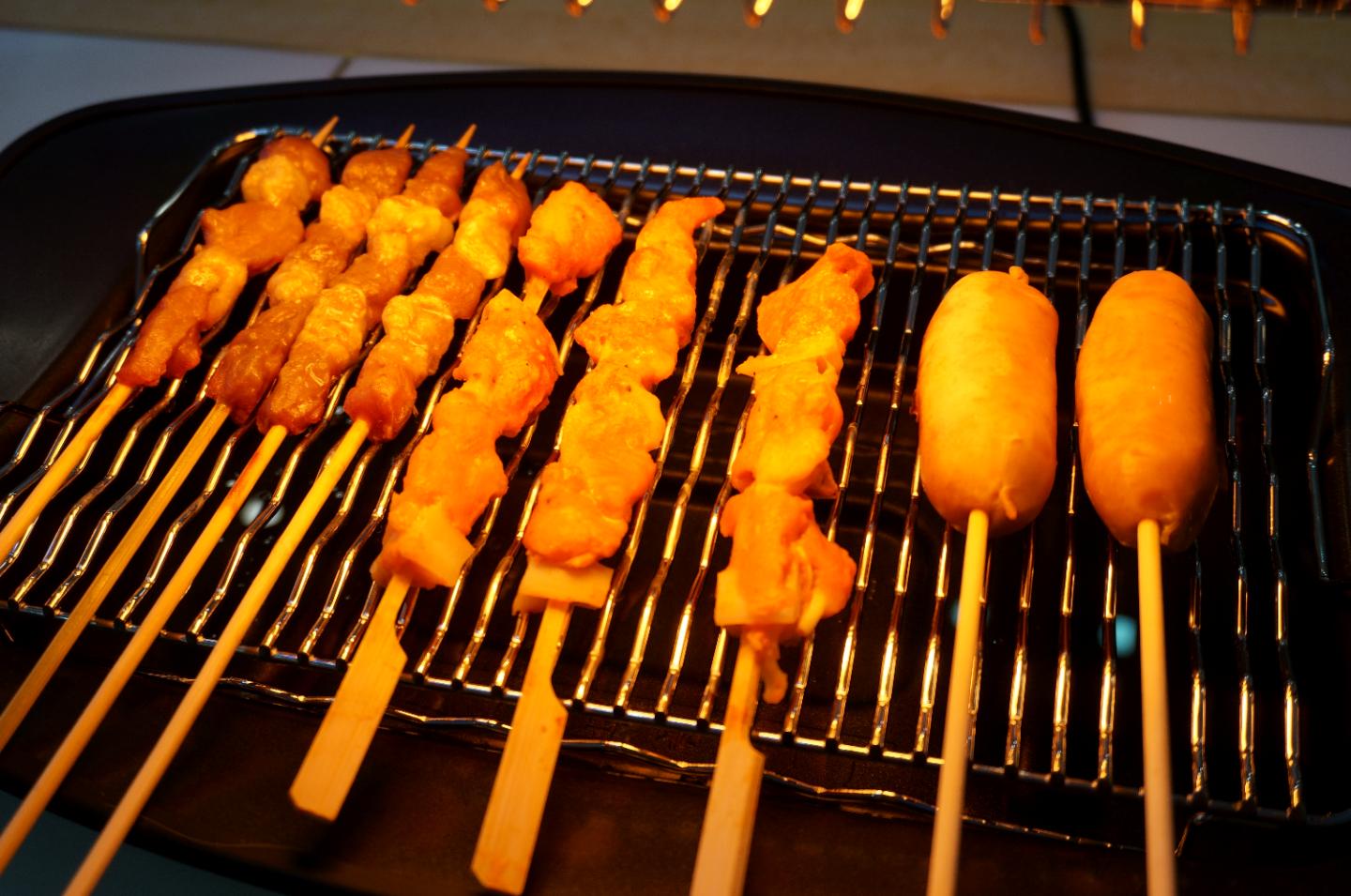 吹着空调吃烤肉空调有味道,吹着空调吃着烤肉