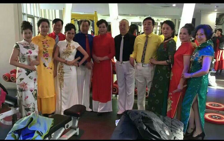 百合艺术团舞蹈视频,百合镇舞蹈队表演视频