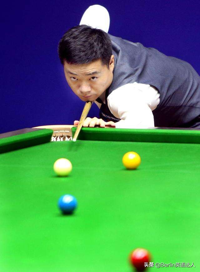 足球是a类还是b类,美国足球叫football还是soccer